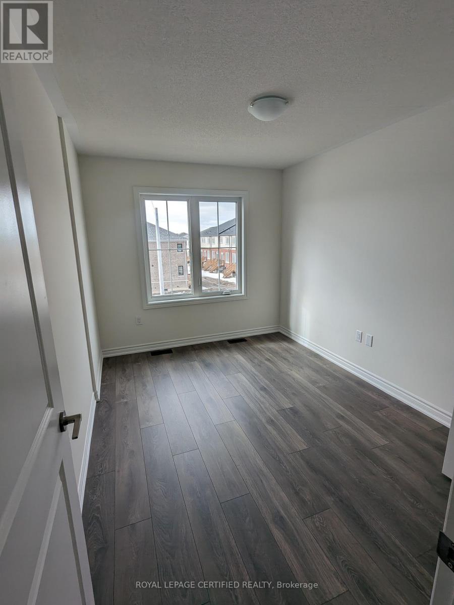 85 Greer Street, Barrie, Ontario L9J 0R6 - Photo 22 - S13167024
