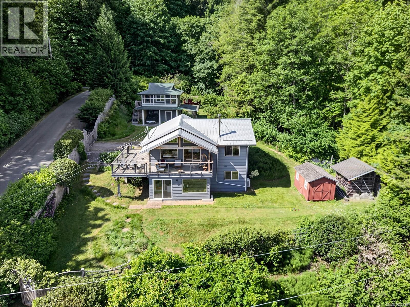144 Douglas Rd, Salt Spring, British Columbia