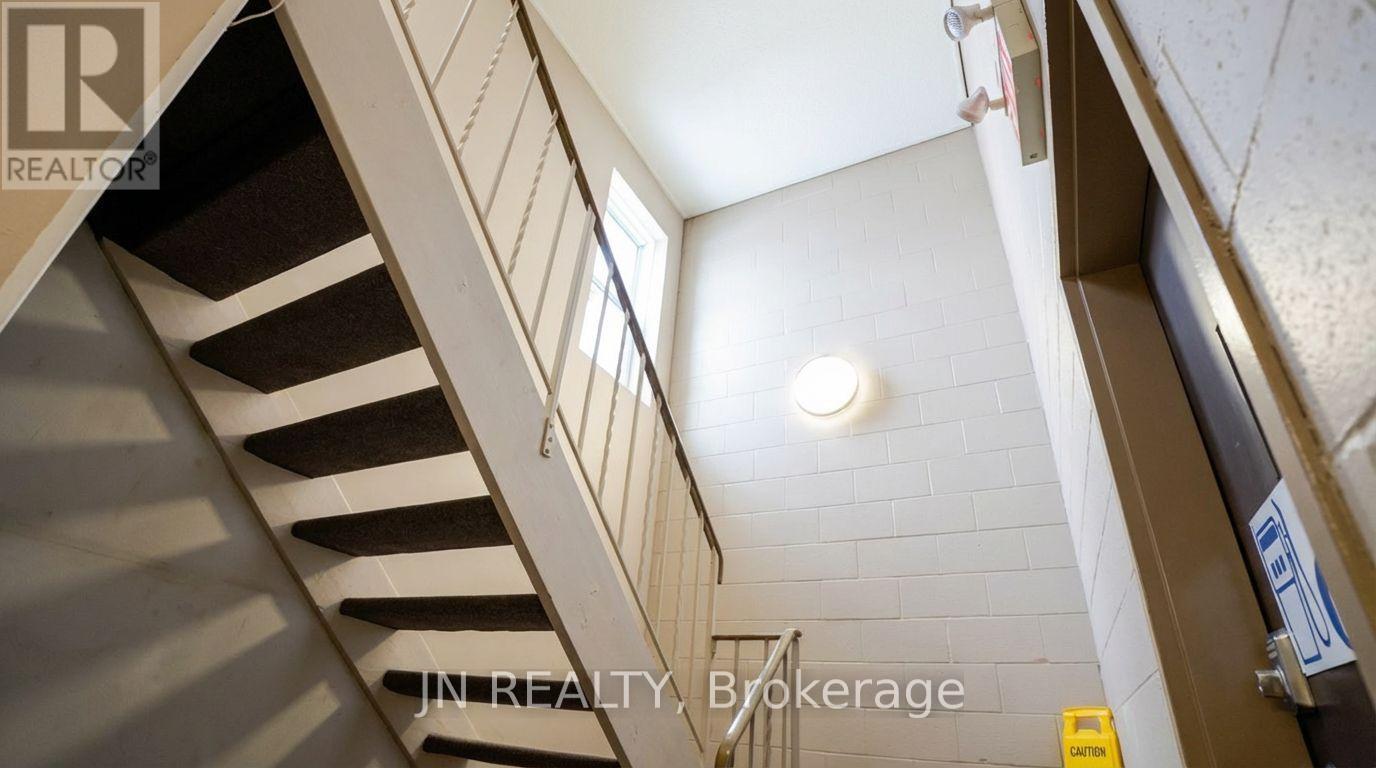 201 - 700 Franklin Boulevard, Cambridge, Ontario  N1R 7Z1 - Photo 3 - X13167034