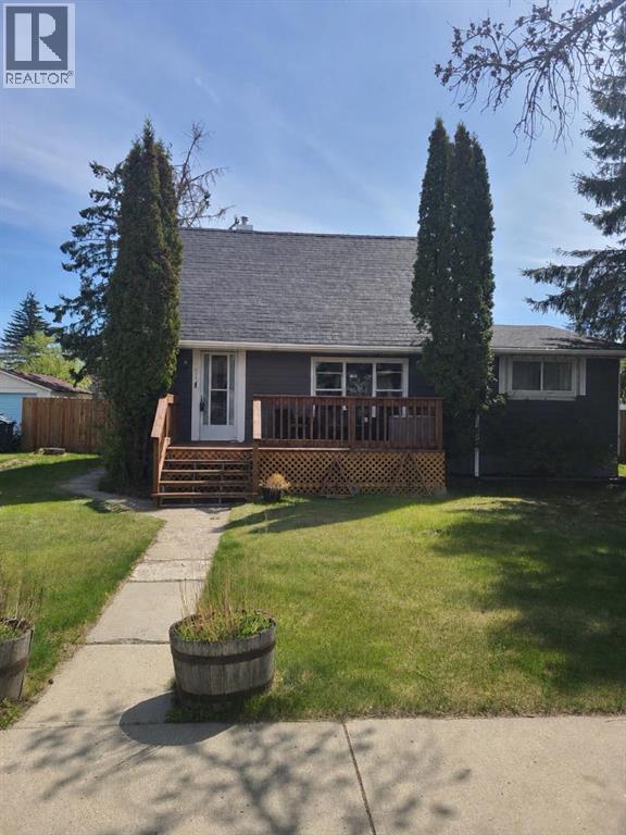 5413 57 Street, Ponoka, Alberta  T4J 1L6 - Photo 1 - A2312199