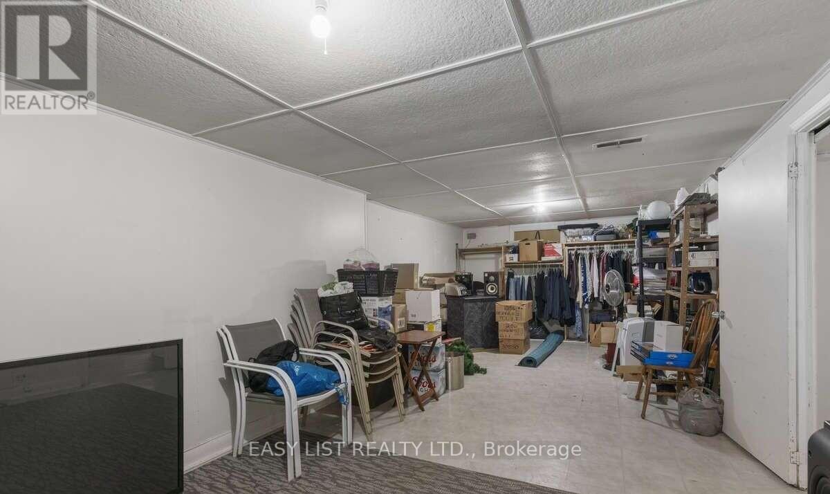 41 Churchill Avenue, Toronto, Ontario  M2N 1Y6 - Photo 4 - C13167042
