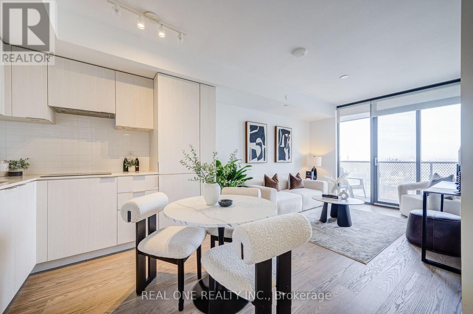 5407 - 11 Wellesley Street W, Toronto, Ontario  M4Y 0G4 - Photo 15 - C13167066
