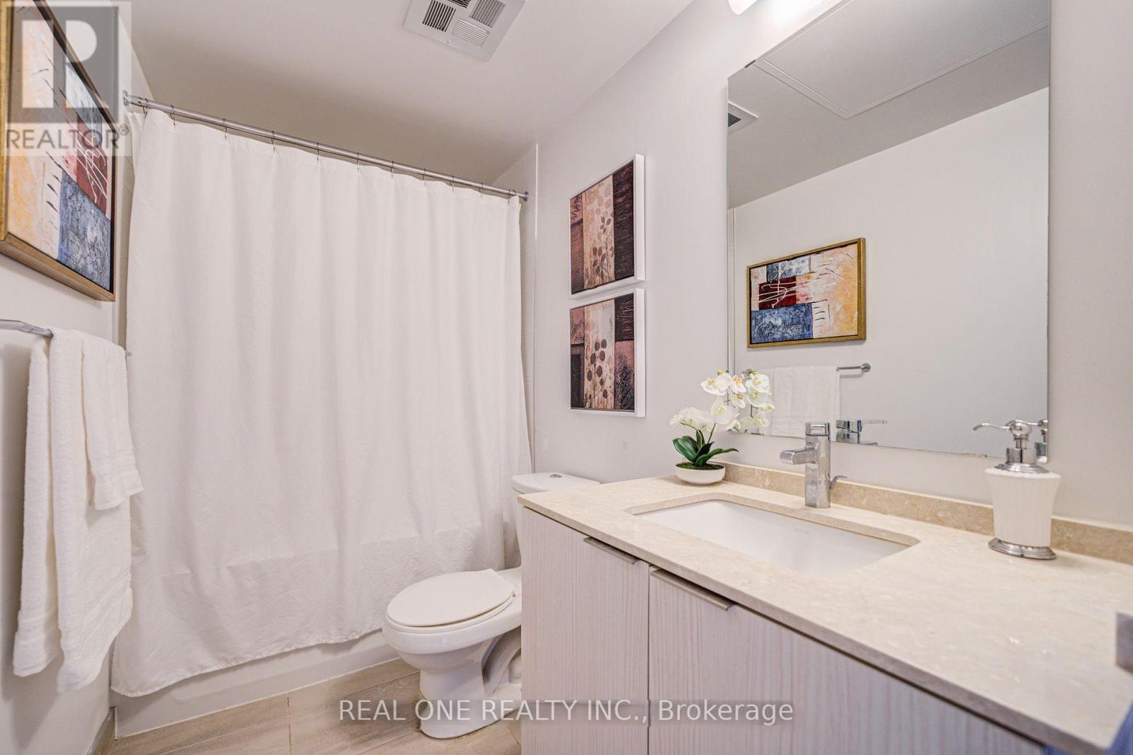 5407 - 11 Wellesley Street W, Toronto, Ontario  M4Y 0G4 - Photo 23 - C13167066
