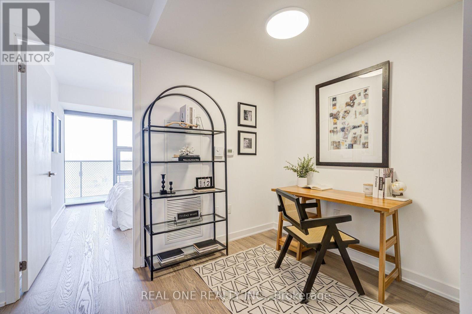 5407 - 11 Wellesley Street W, Toronto, Ontario  M4Y 0G4 - Photo 9 - C13167066