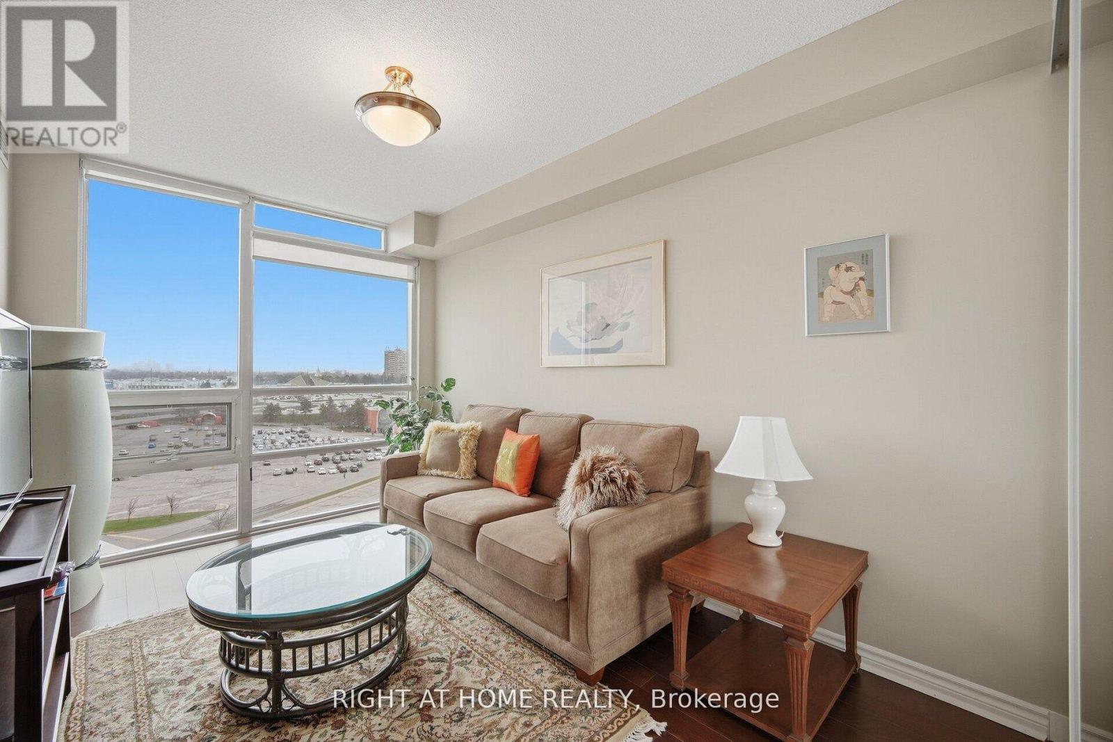 1010 - 88 Promenade Circle, Vaughan, Ontario  L4J 9A4 - Photo 8 - N13167058
