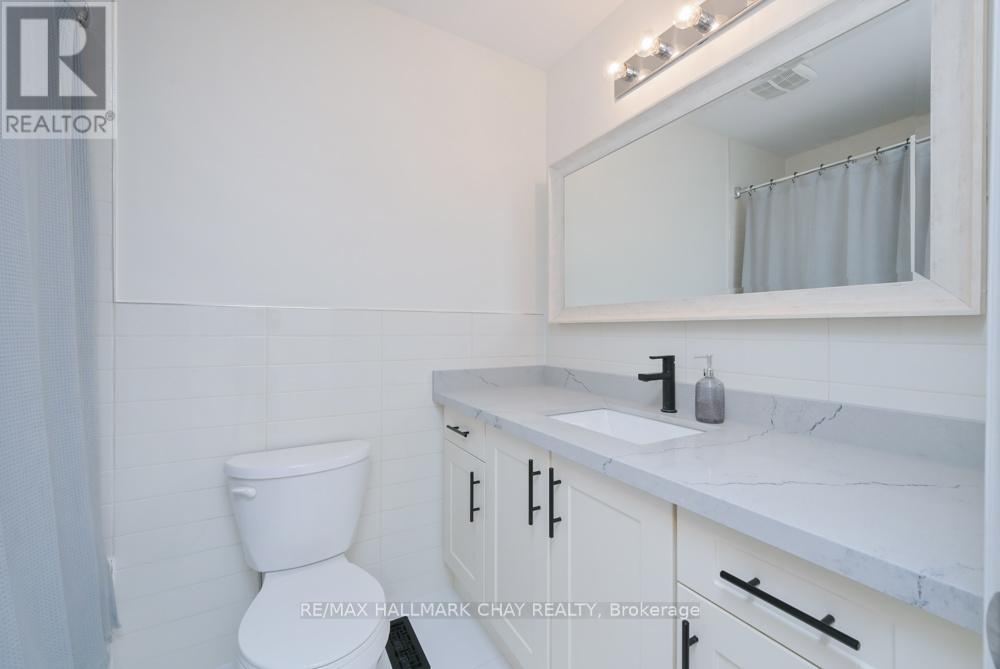 1846 Lamstone Street, Innisfil, Ontario  L9S 4Z8 - Photo 25 - N13167072