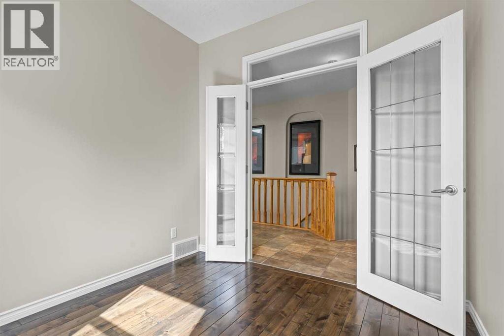 25 Panamount Green NW, Calgary, Alberta  T3K 5R6 - Photo 20 - A2310944