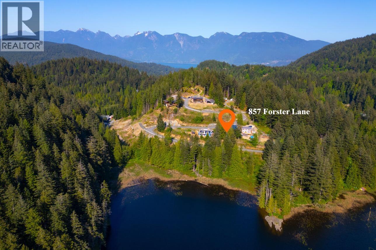 857 Forster Lane, Bowen Island, British Columbia  V0N 1G2 - Photo 2 - R3127214
