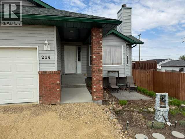 214 1 Street E, Munson, Alberta  T0J 2C0 - Photo 2 - A2299021