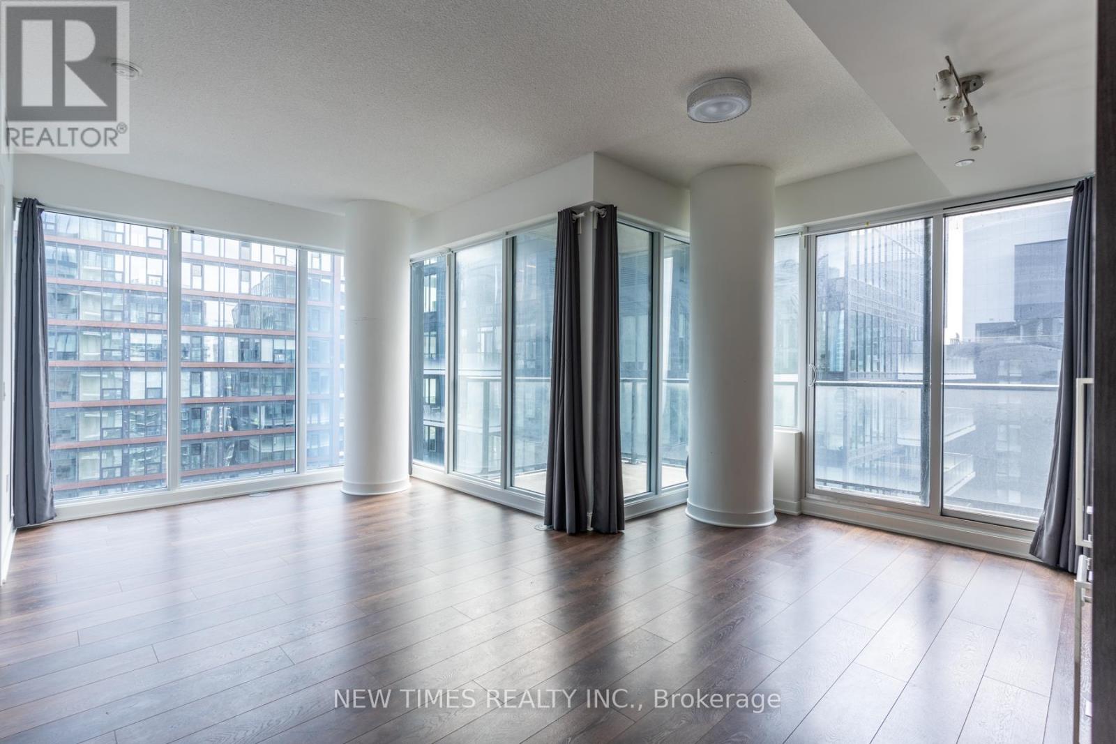 1102 - 115 Blue Jays Way, Toronto, Ontario M5V 0N4 - Photo 5 - C13167078