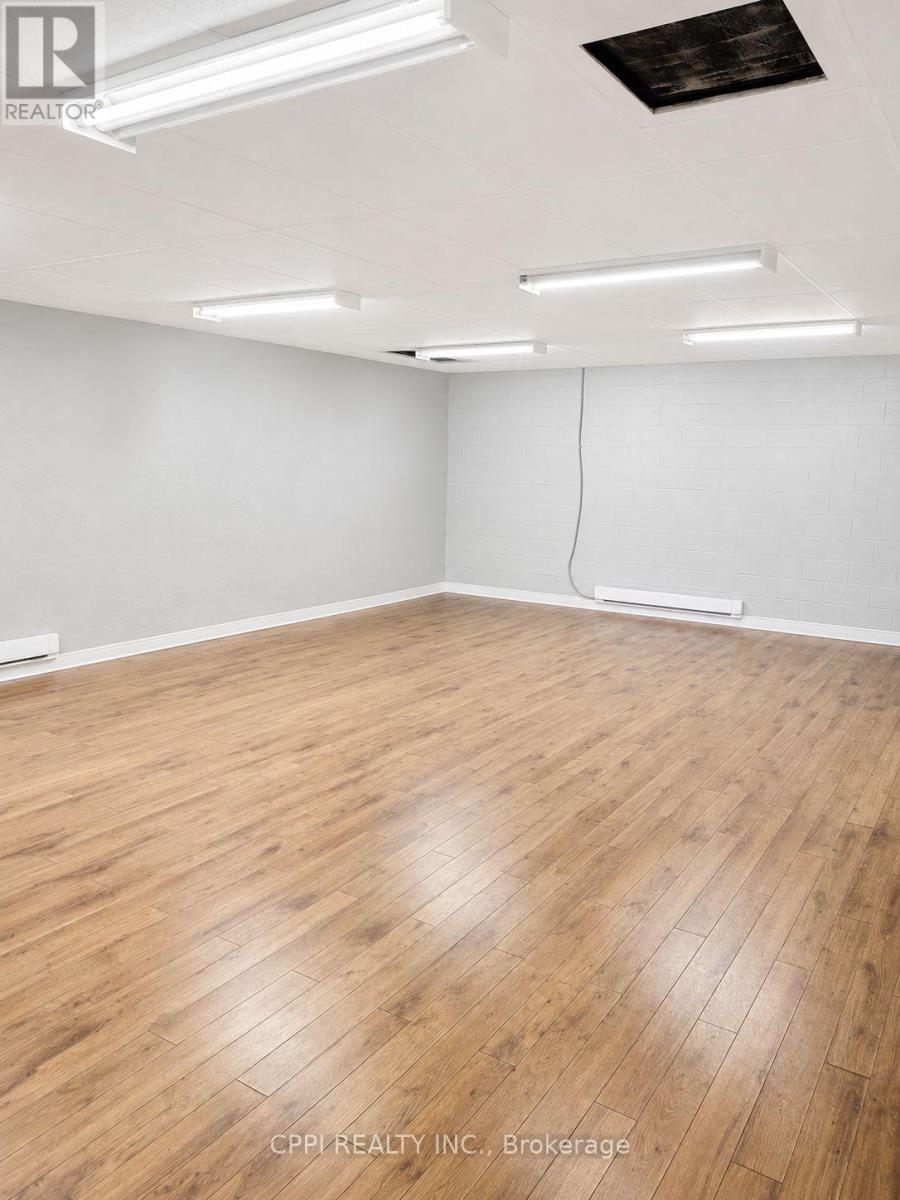 South Bsmt - 650 King Street E, Oshawa, Ontario  L1H 1G5 - Photo 19 - E13167084