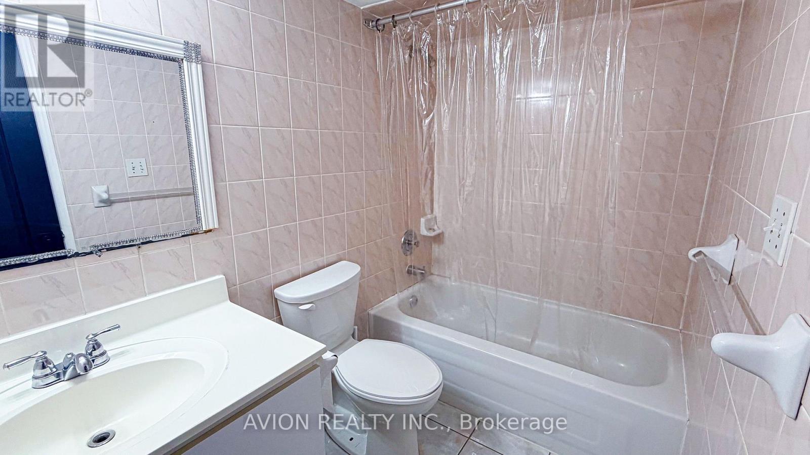 Lower 2 - 2 Bute Court, Vaughan, Ontario L6A 1P3 - Photo 9 - N13167094