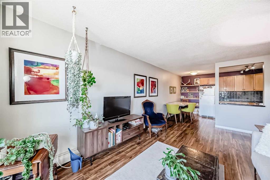 302, 823 1 Avenue NW, Calgary, Alberta  T2N 0A4 - Photo 1 - A2313590