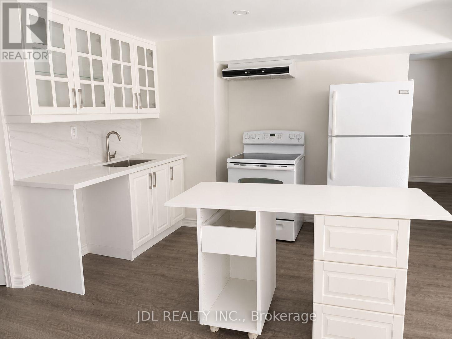 Basement - 1238 Winterbourne Drive, Oakville, Ontario L6J 7G3 - Photo 8 - W13167088