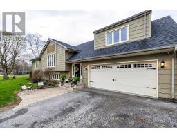 56 CENTRE STREET, Scugog, Ontario