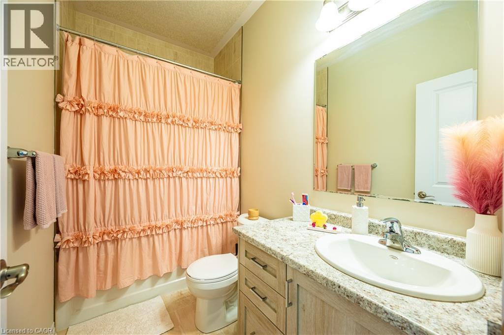 142 Foamflower Place Unit# 7, Waterloo, Ontario  N2V 0J1 - Photo 11 - 40833014