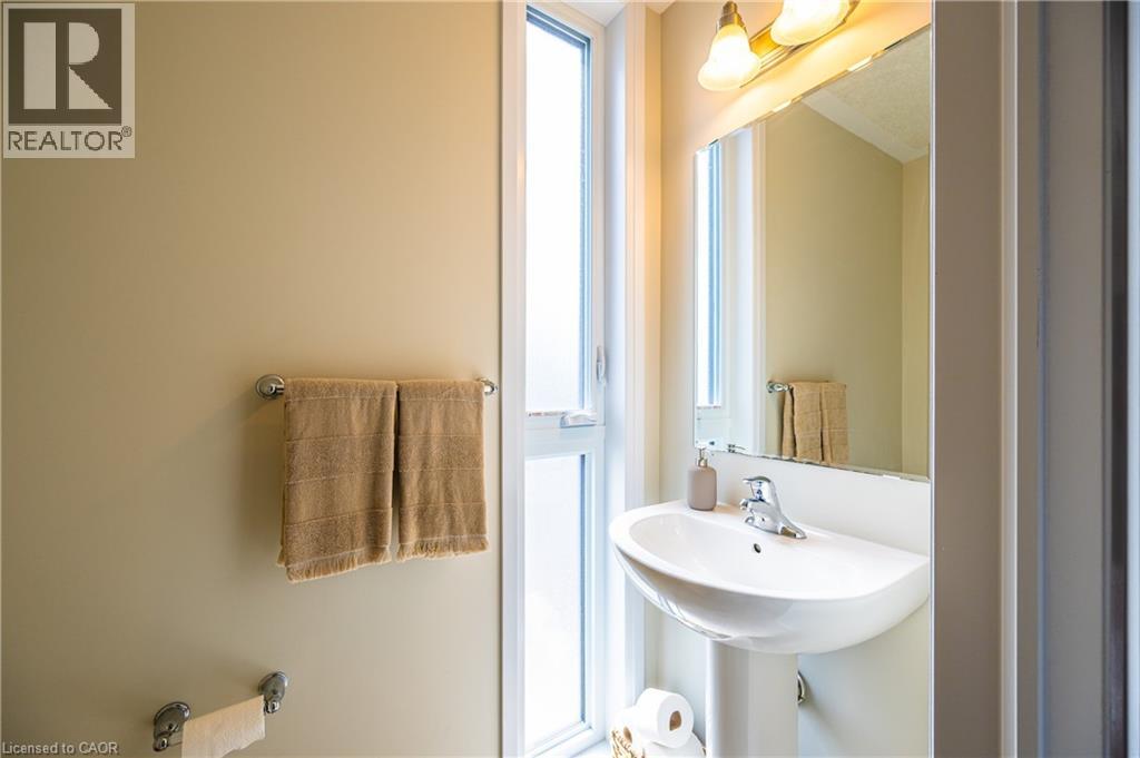 142 Foamflower Place Unit# 7, Waterloo, Ontario  N2V 0J1 - Photo 6 - 40833014