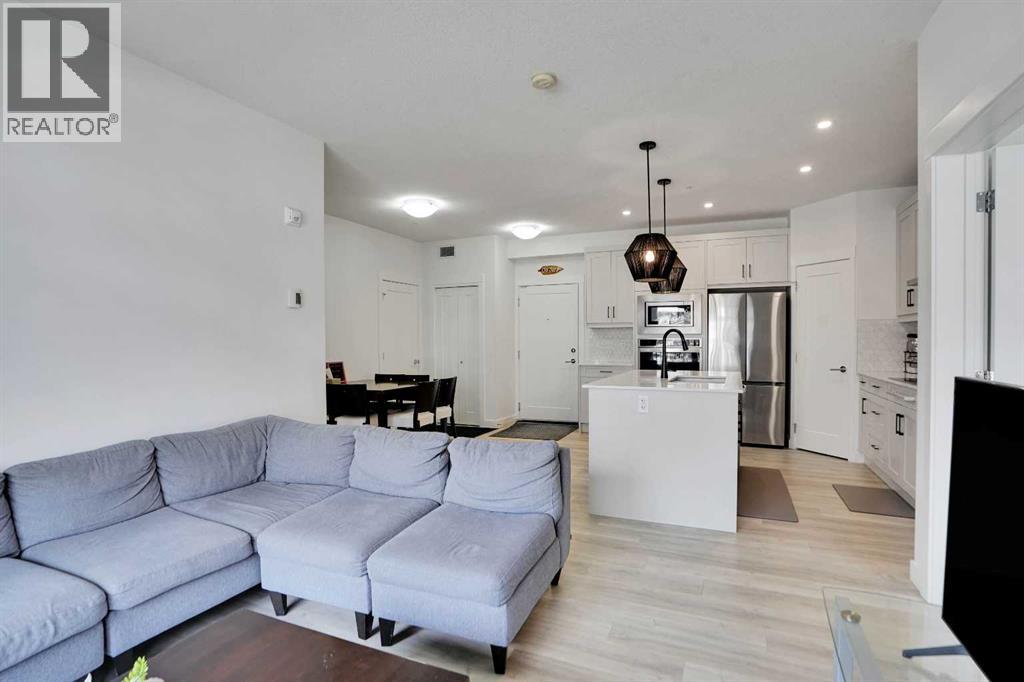 111, 25 Walgrove Walk Se, Calgary, Alberta T2X 5E2 - Photo 5 - A2312063