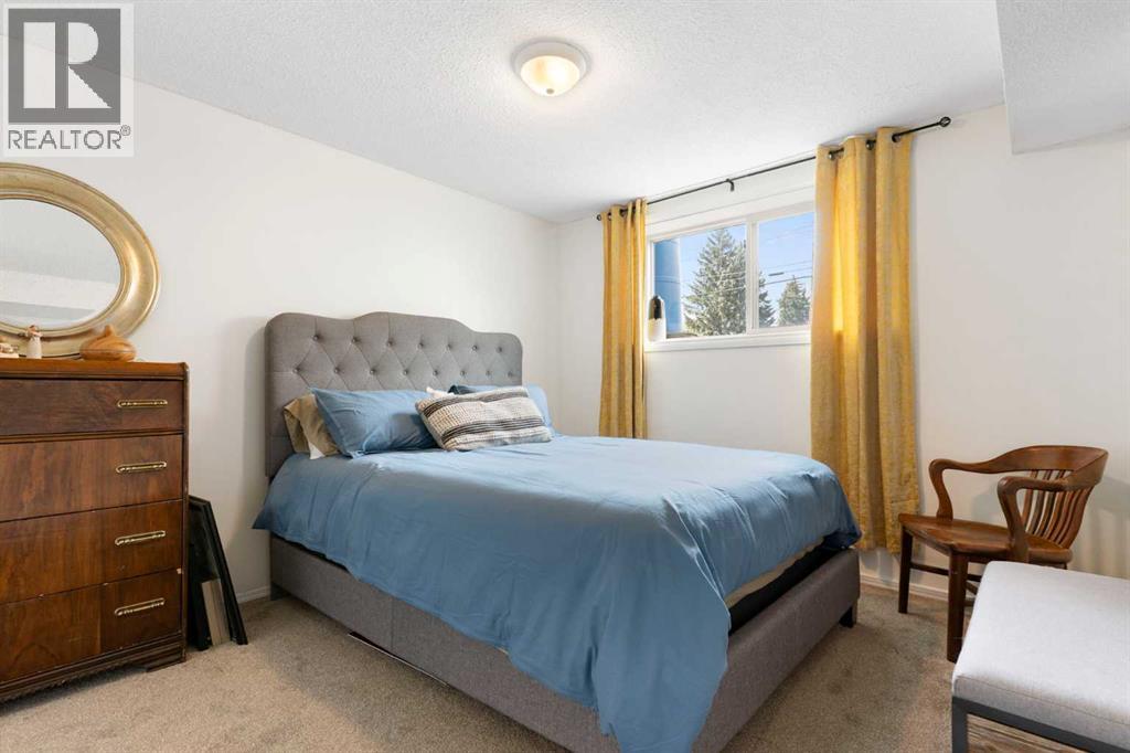 7612 35 Avenue NW, Calgary, Alberta  T3B 1T5 - Photo 24 - A2312102