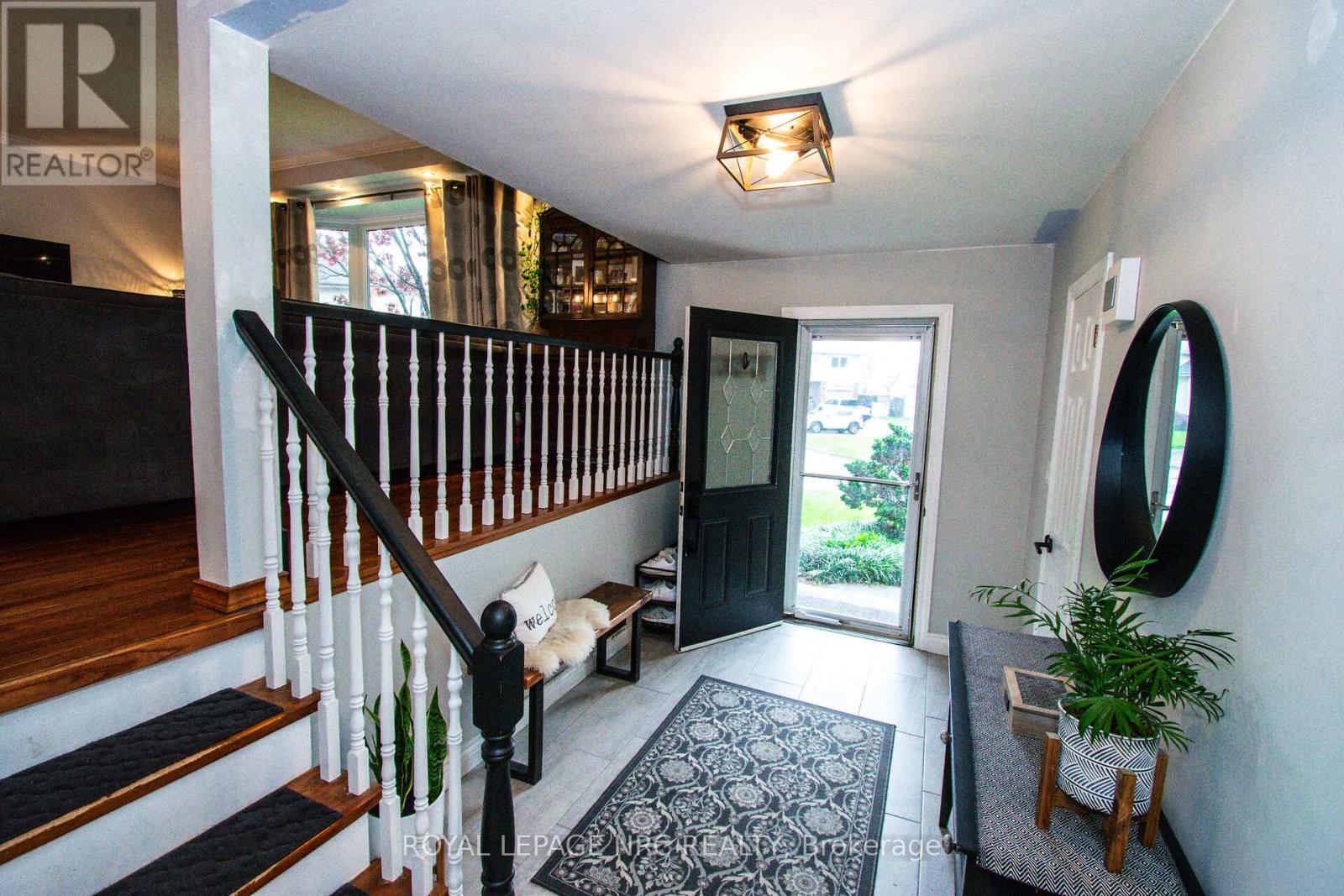 11 Sheldonbury Court, St. Catharines, Ontario  L2N 6G8 - Photo 5 - X13166882