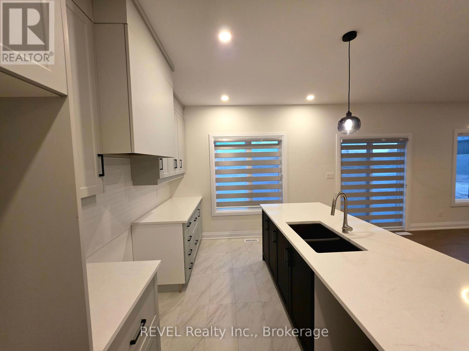 6354 Sunshine Common, Niagara Falls, Ontario L2G 0E4 - Photo 10 - X13167126