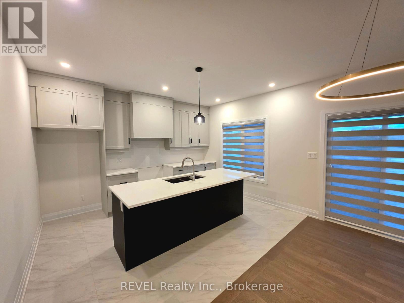 6354 Sunshine Common, Niagara Falls, Ontario L2G 0E4 - Photo 8 - X13167126