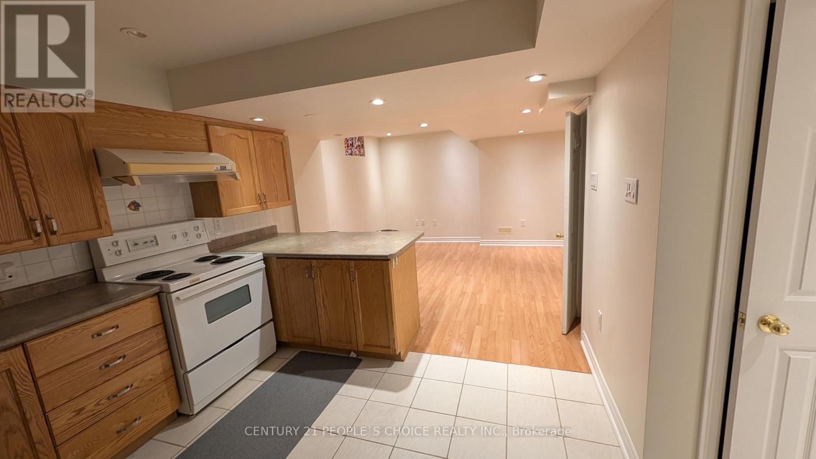 BASEMENT - 33 PINECONE DRIVE, Toronto, Ontario