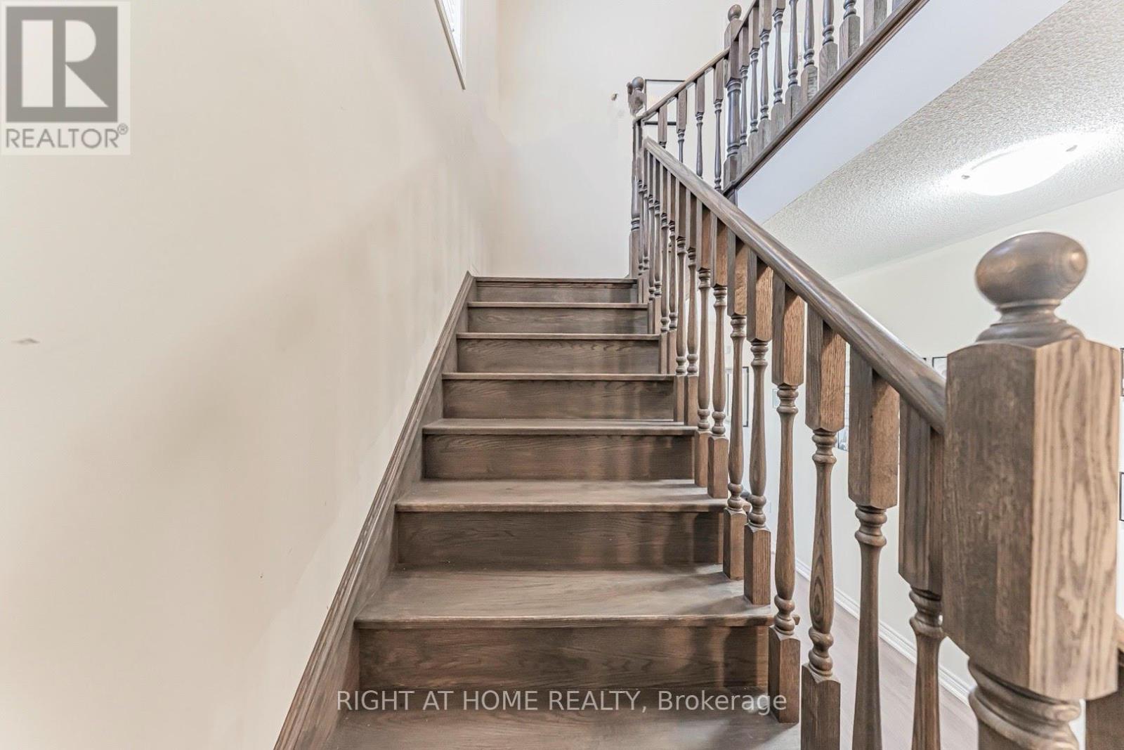 549 Stream Crescent, Oakville, Ontario  L6M 1N7 - Photo 13 - W13166666