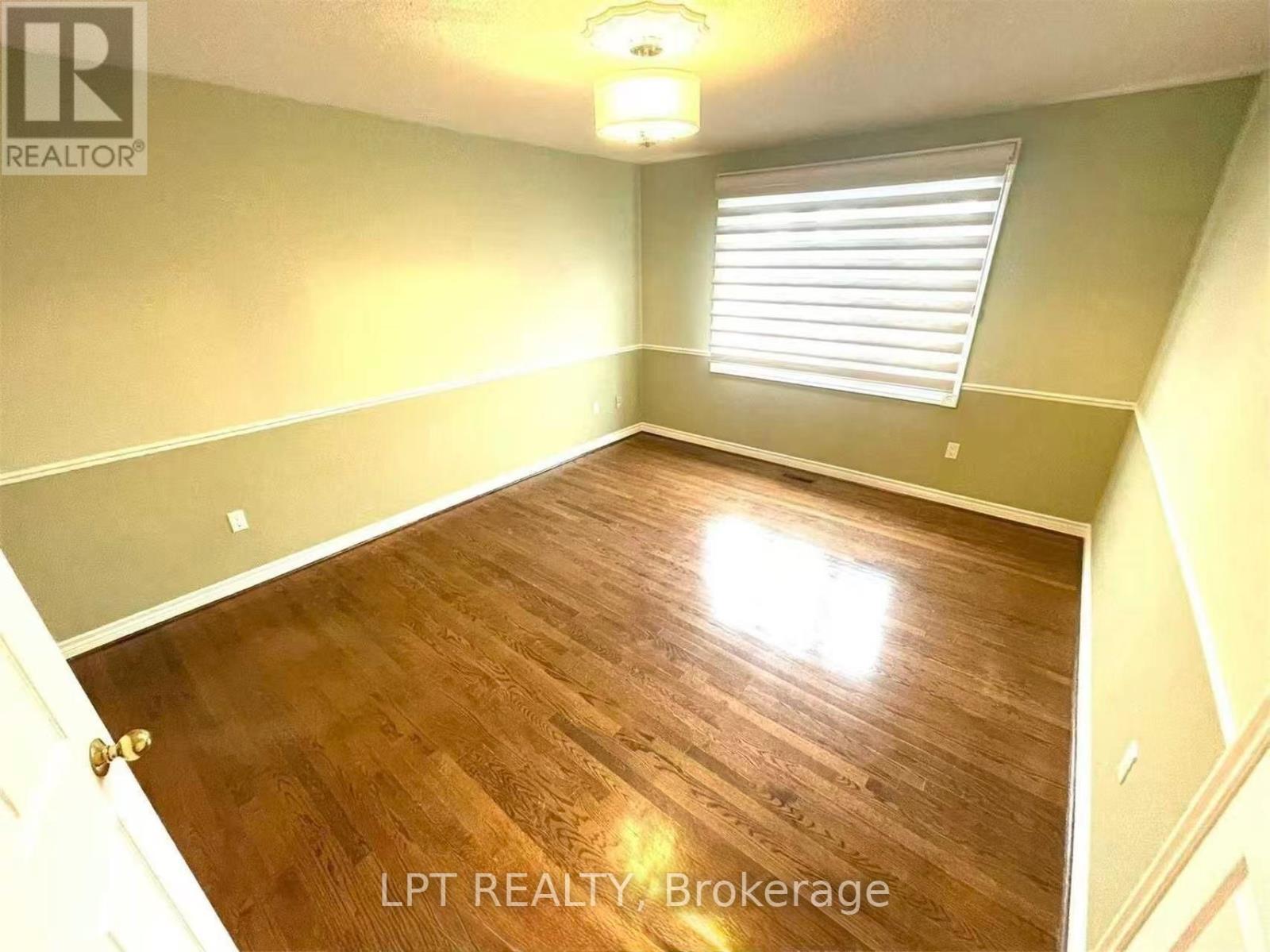 31 Glenayr Road, Richmond Hill, Ontario  L4B 2G6 - Photo 12 - N13167106