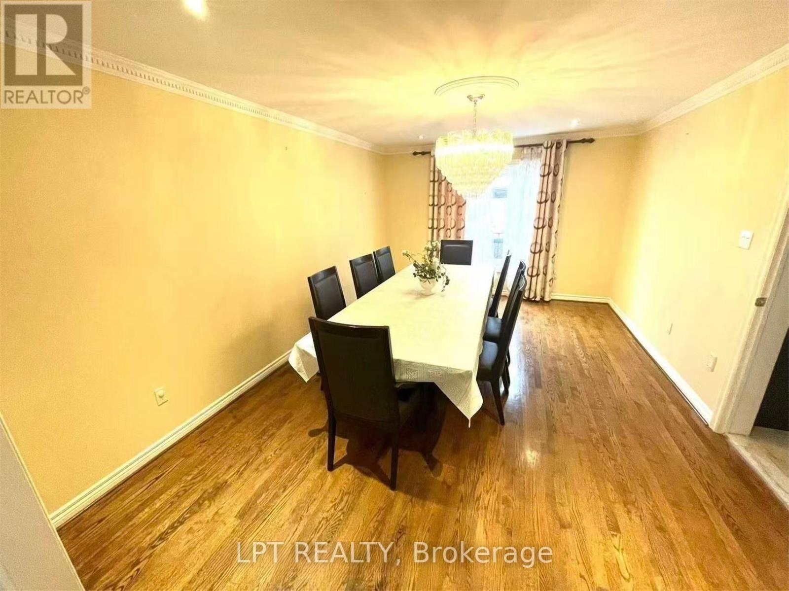 31 Glenayr Road, Richmond Hill, Ontario  L4B 2G6 - Photo 5 - N13167106