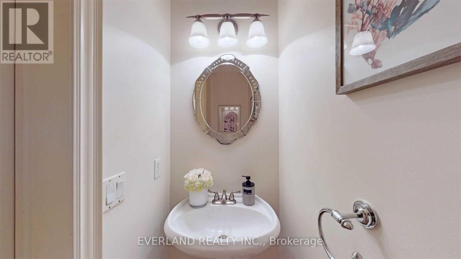 27 The Fairways Street, Markham, Ontario  L6C 2A3 - Photo 15 - N13167116