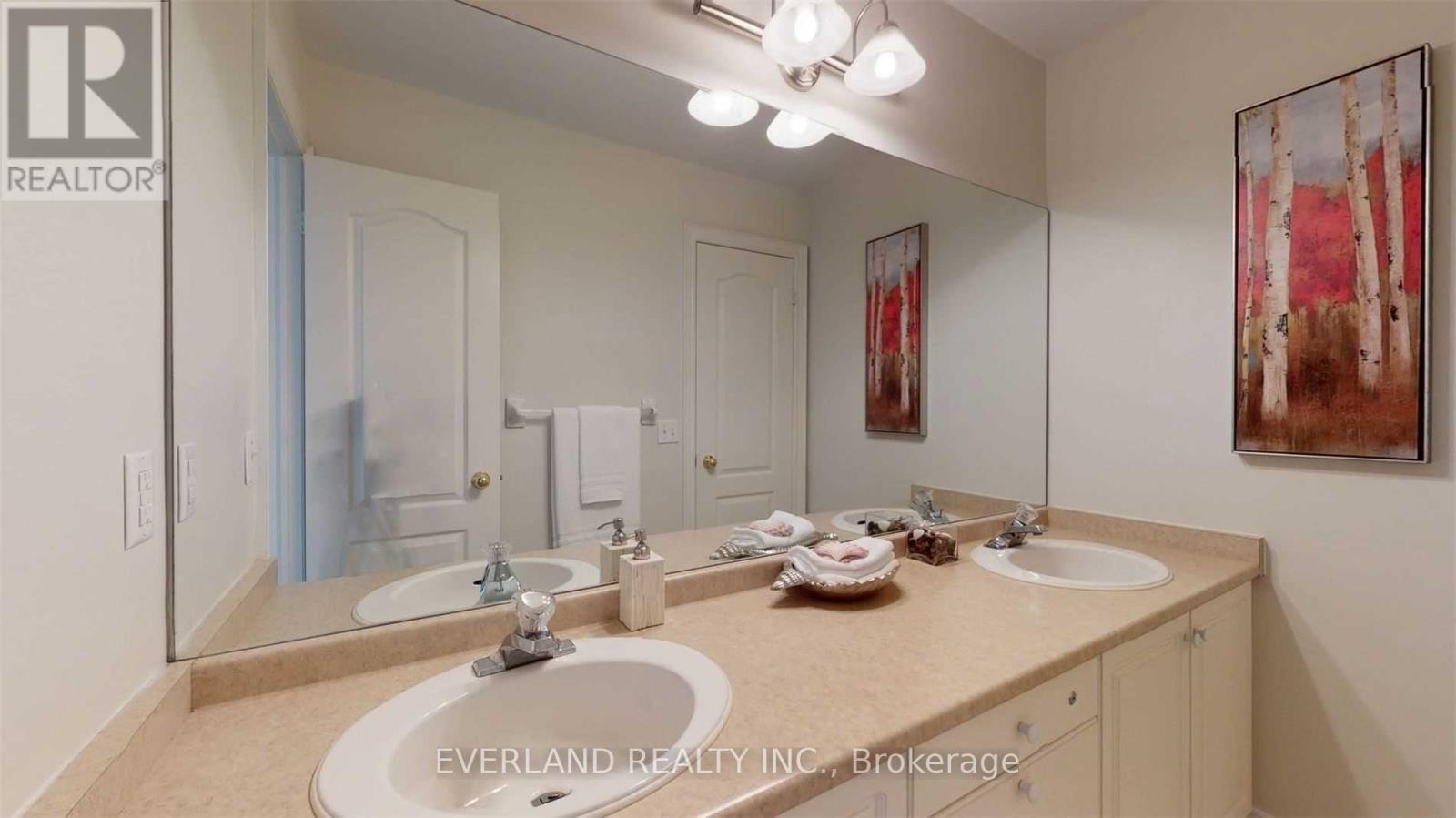 27 The Fairways Street, Markham, Ontario  L6C 2A3 - Photo 31 - N13167116