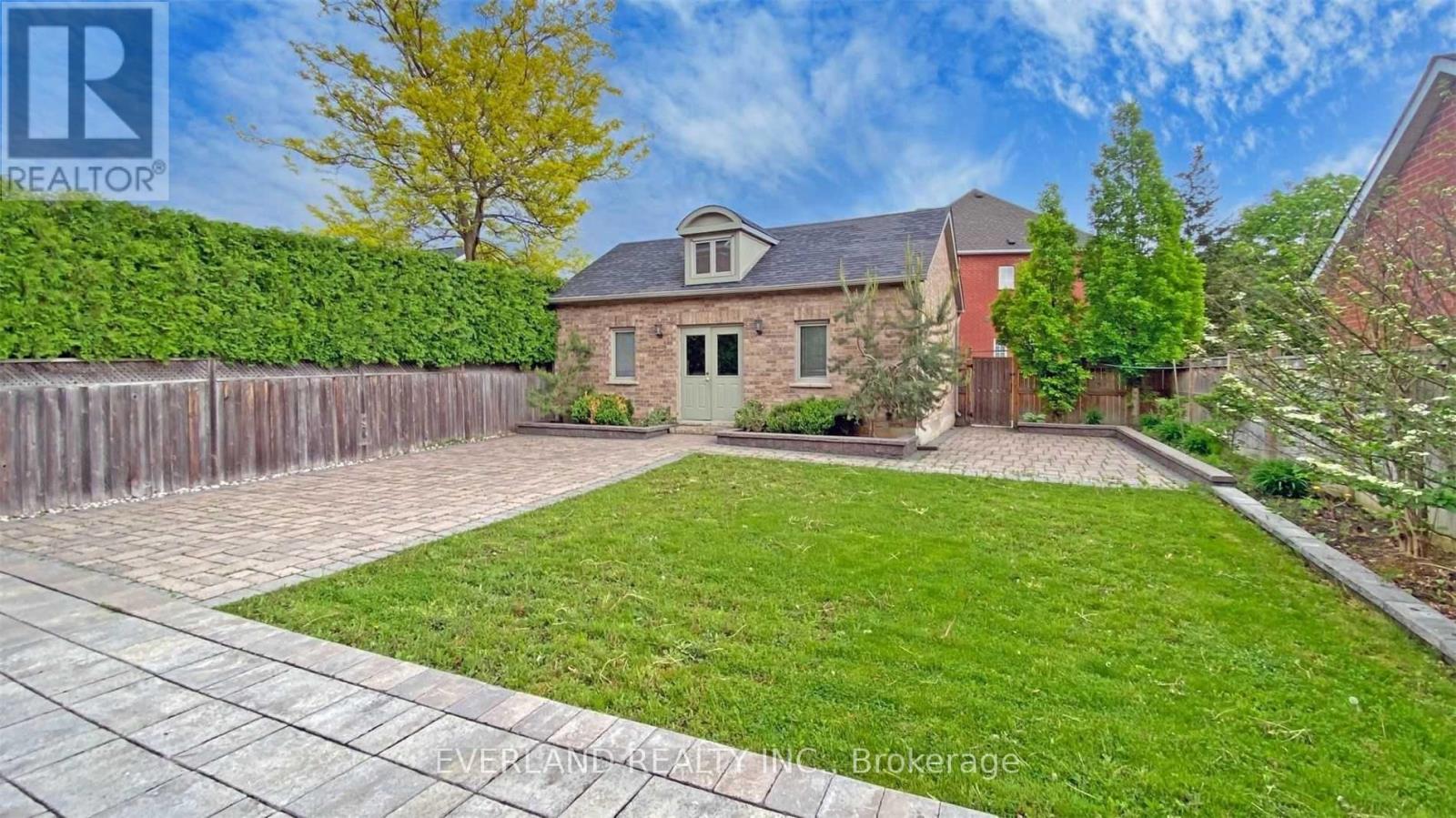 27 The Fairways Street, Markham, Ontario  L6C 2A3 - Photo 36 - N13167116