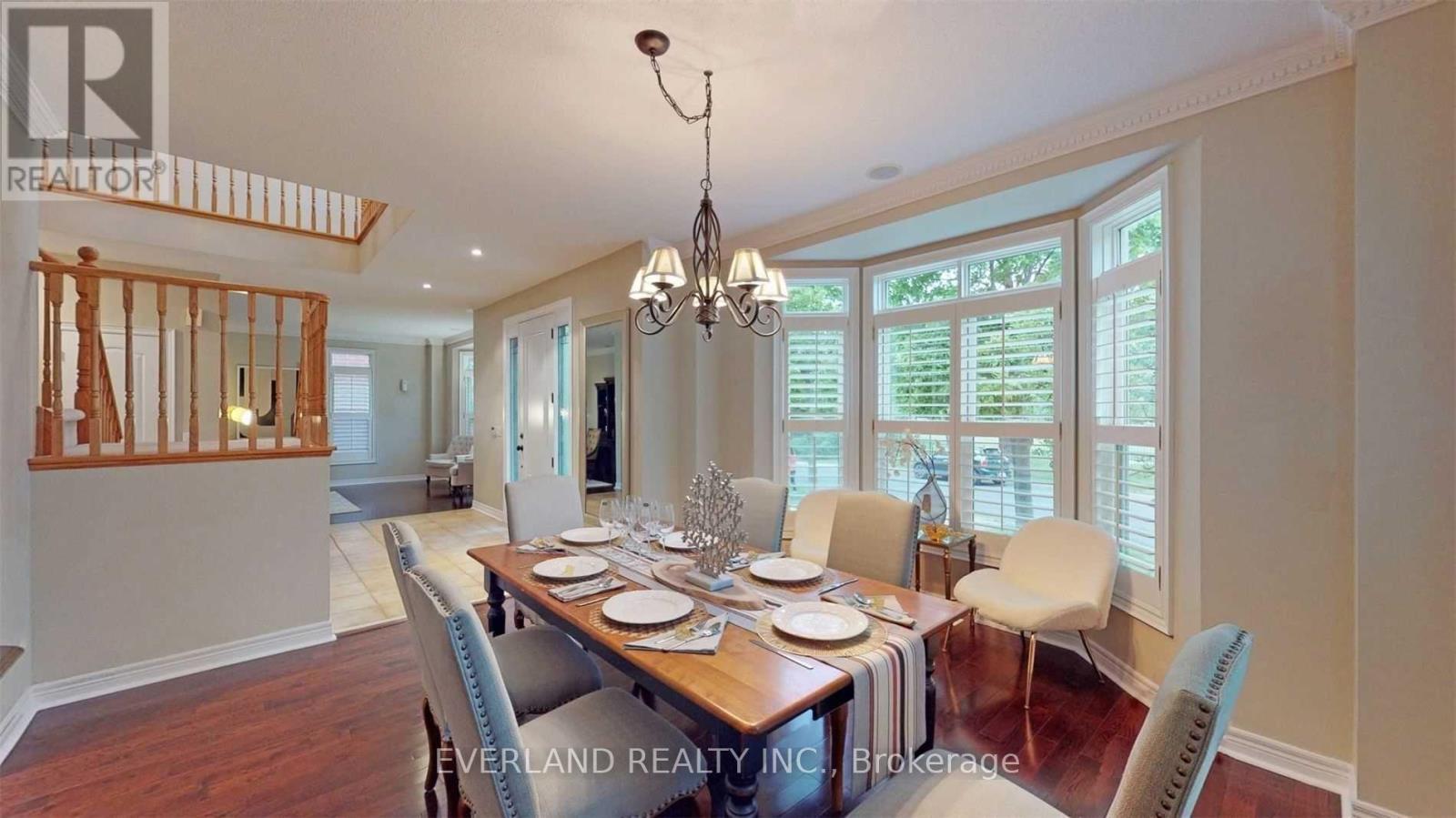 27 The Fairways Street, Markham, Ontario  L6C 2A3 - Photo 8 - N13167116