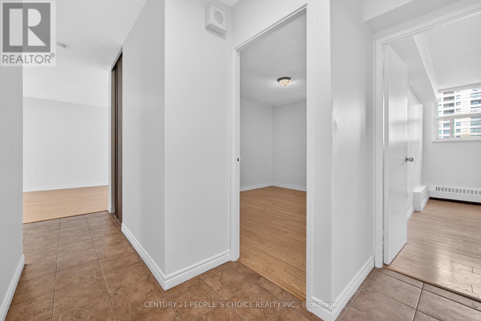 702 - 390 Dixon Road, Toronto, Ontario M9R 1T4 - Photo 22 - W13167104