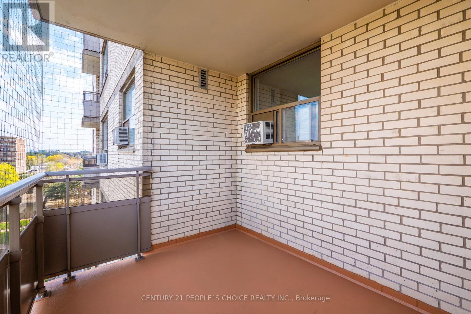 702 - 390 Dixon Road, Toronto, Ontario M9R 1T4 - Photo 32 - W13167104