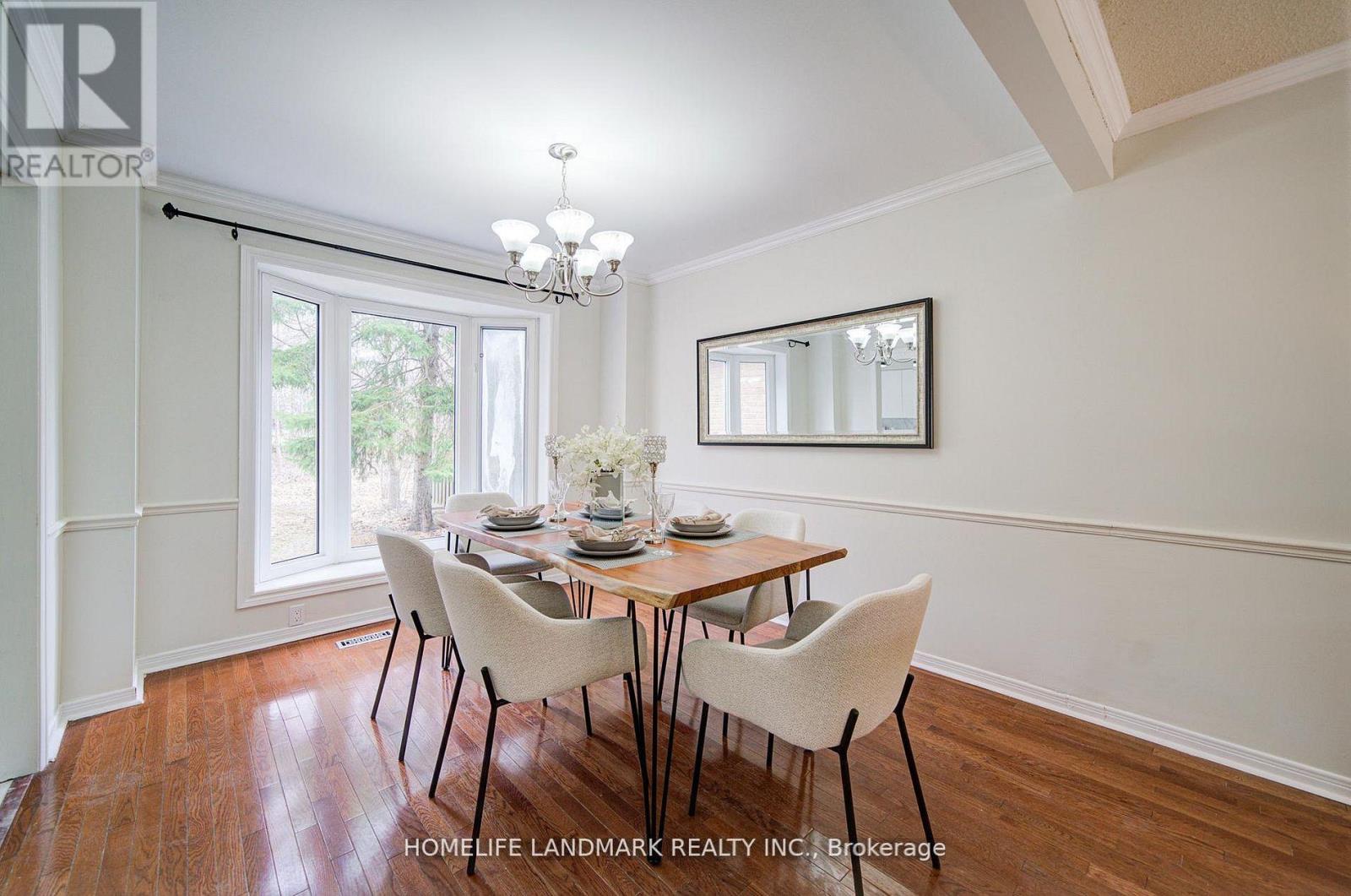 1111 Deer Run, Mississauga, Ontario  L5C 3P7 - Photo 5 - W13167114