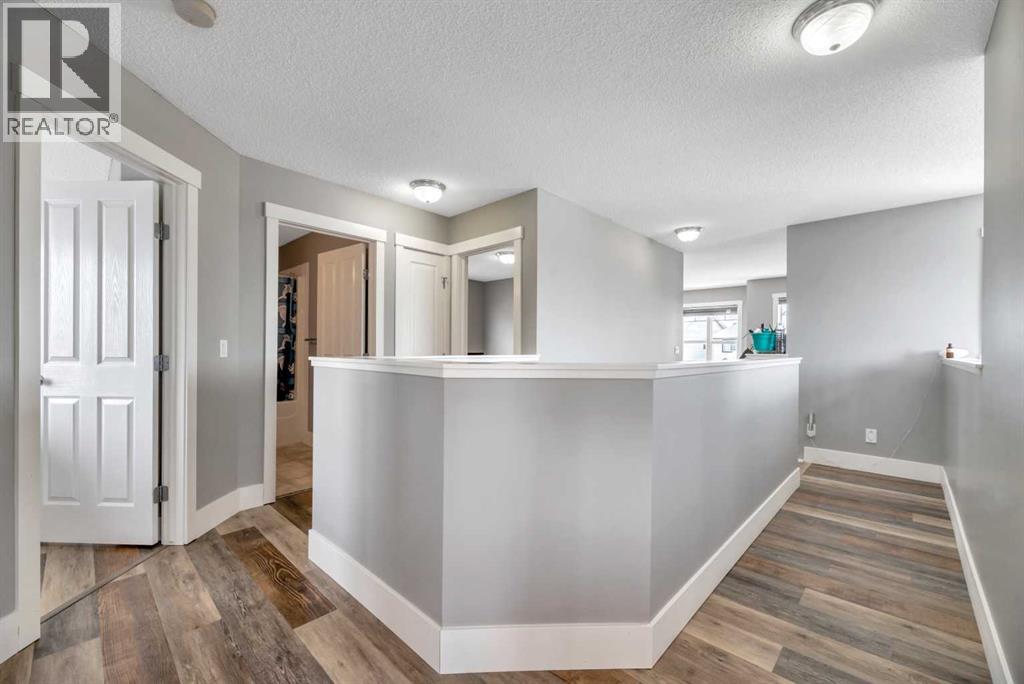 144 Bayside Point Sw, Airdrie, Alberta  T4B 2X3 - Photo 30 - A2311134