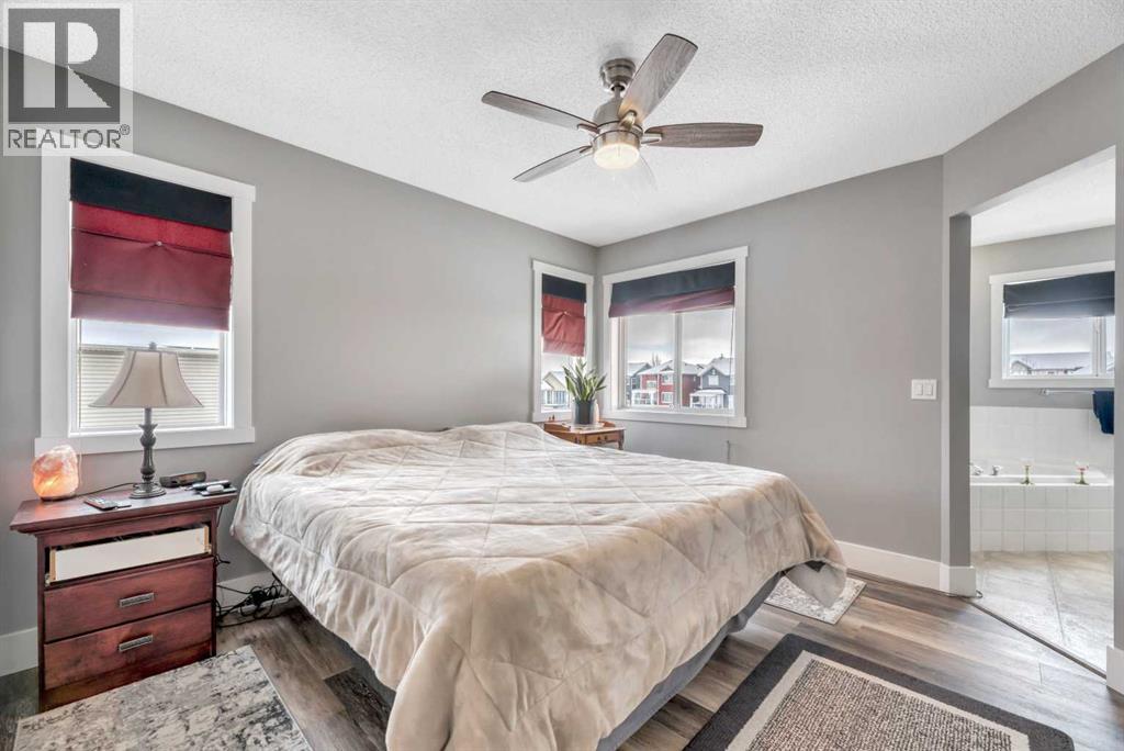 144 Bayside Point Sw, Airdrie, Alberta  T4B 2X3 - Photo 35 - A2311134
