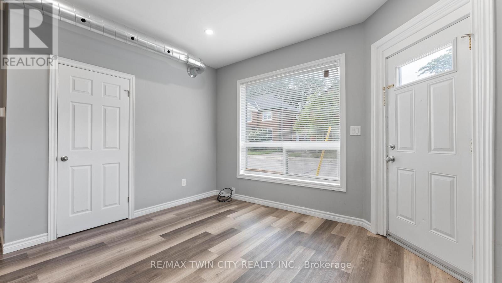 140 Superior Street N, Brantford, Ontario  N3S 2L4 - Photo 3 - X13167112