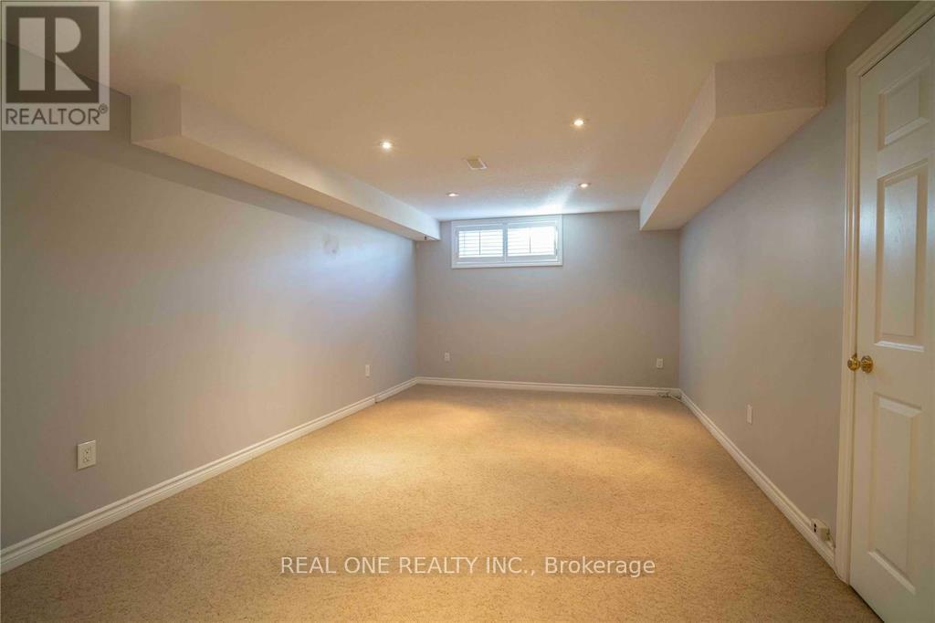 499 Mariner Drive, Waterloo, Ontario  N2K 4N7 - Photo 16 - X13167124