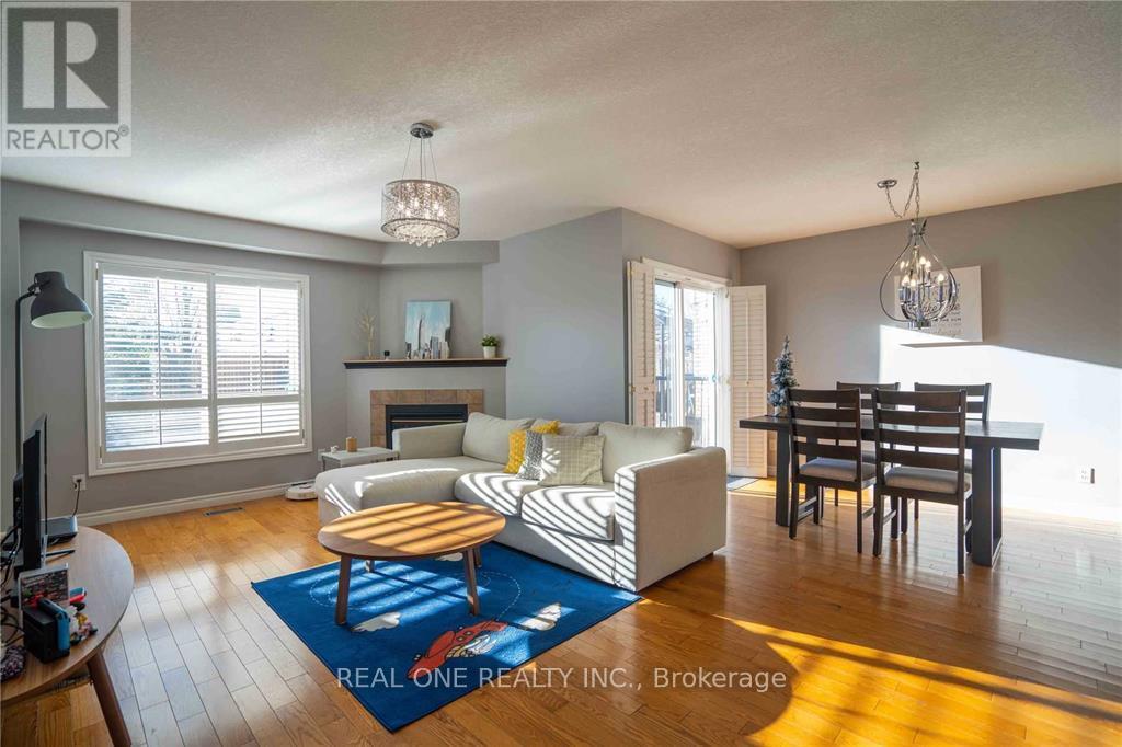 499 Mariner Drive, Waterloo, Ontario  N2K 4N7 - Photo 6 - X13167124