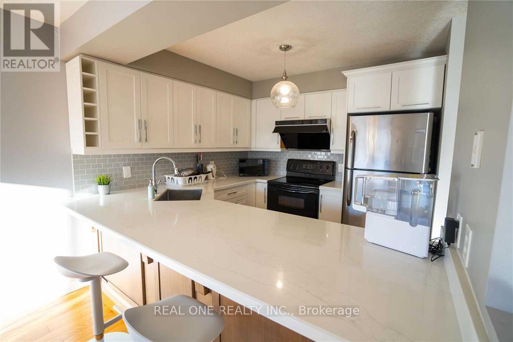 499 Mariner Drive, Waterloo, Ontario  N2K 4N7 - Photo 8 - X13167124