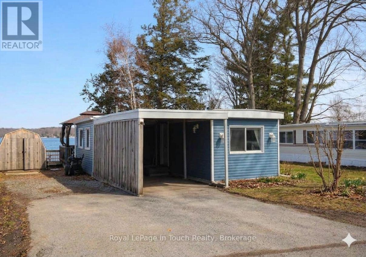 10 LAKESHORE ROAD, Midland, Ontario
