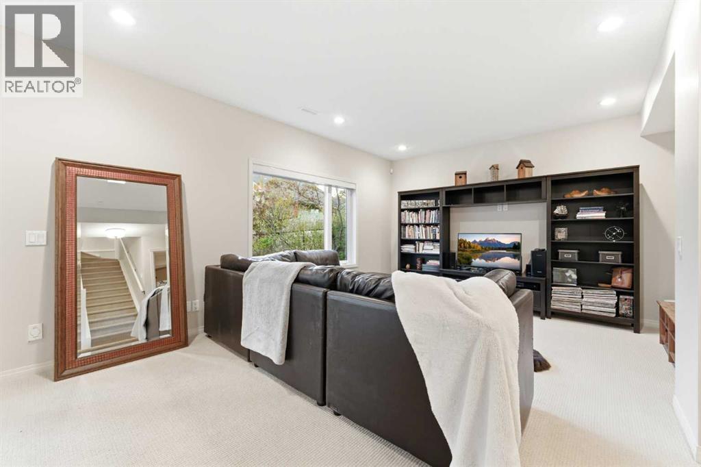 74 Evercreek Bluffs Road SW, Calgary, Alberta  T2Y 4P2 - Photo 33 - A2313689