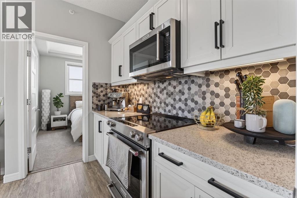 1402, 80 Greenbriar Place NW, Calgary, Alberta  T3B 6J4 - Photo 12 - A2292126