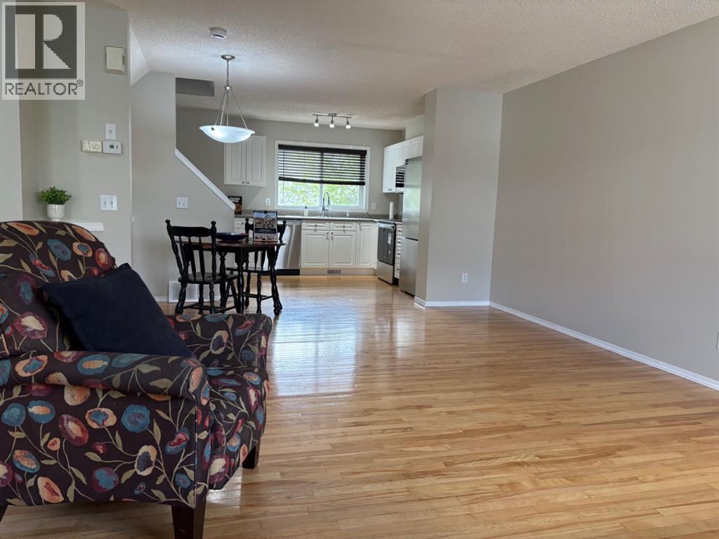 155 Tuscany Springs Gardens Nw, Calgary, Alberta  T3L 2R5 - Photo 5 - A2306897