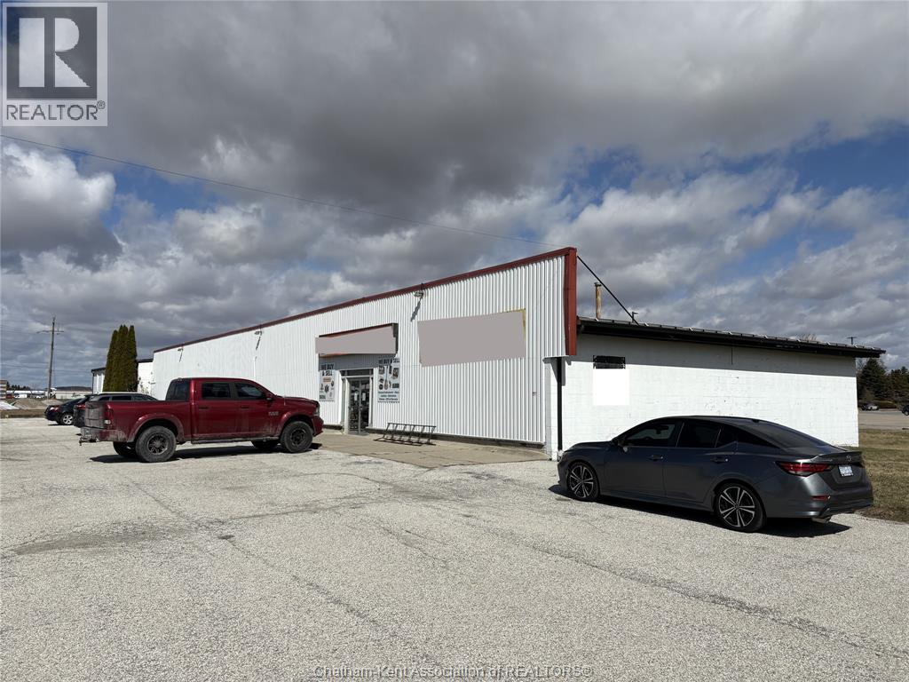 901 ST CLAIR STREET, Chatham, Ontario
