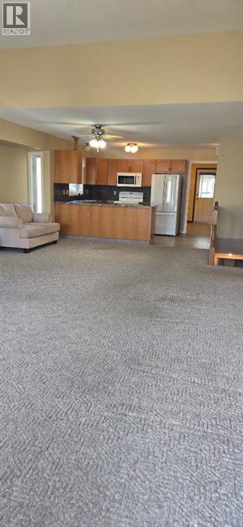 5415 47 Street, Lacombe, Alberta  T4L 1H5 - Photo 2 - A2312317