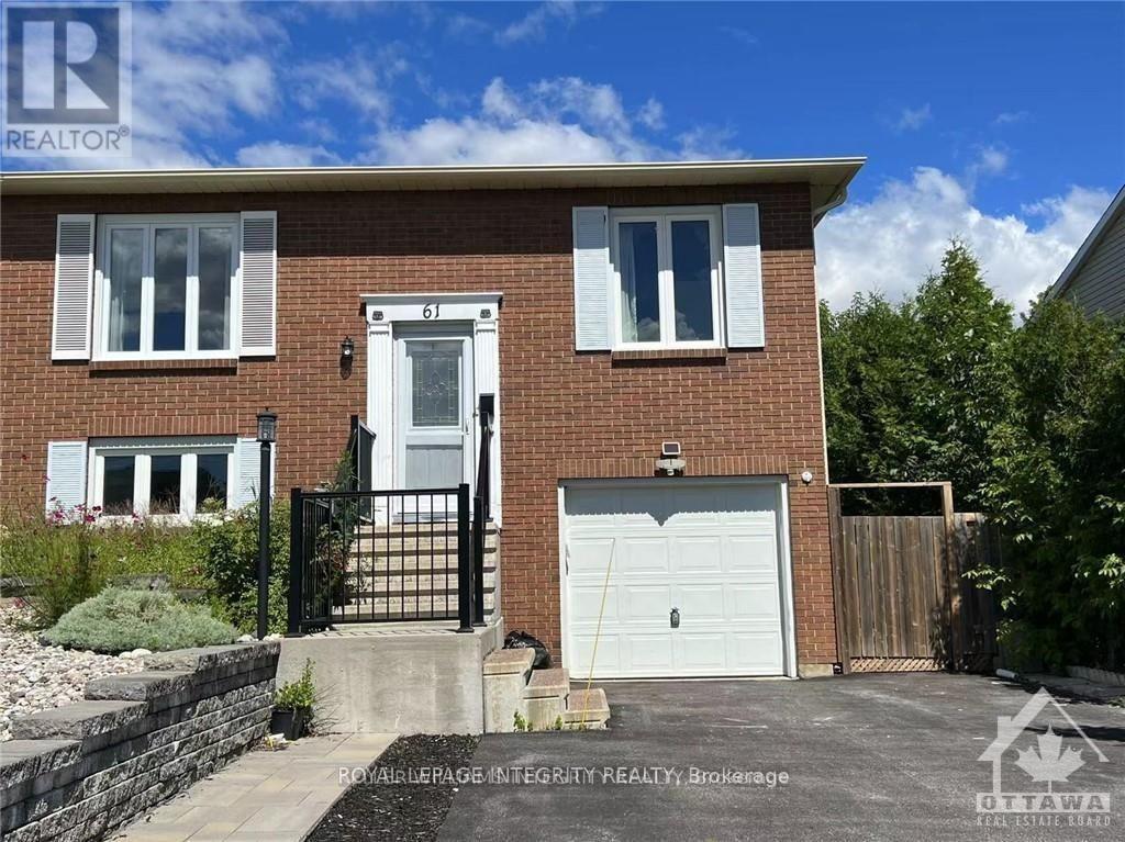 61 ELVASTON AVENUE, Ottawa, Ontario